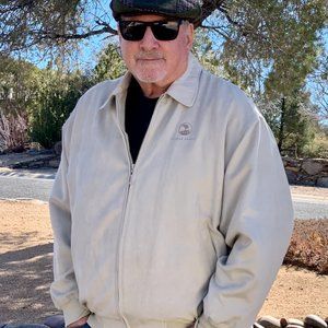 Men's XL Light Weight Jacket - Pebble Beach